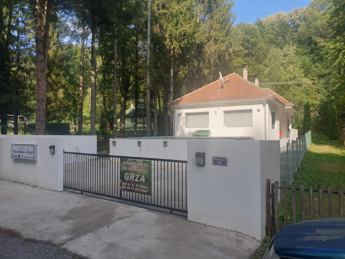 Apartmani Grza Paraćin Exterior foto